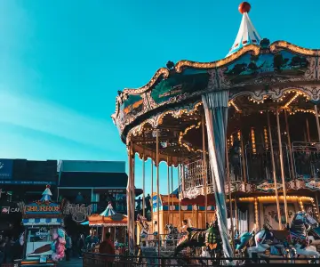 Seitwerk Hotel Uffing am Staffelsee Karussel Freizeitpark 360x300